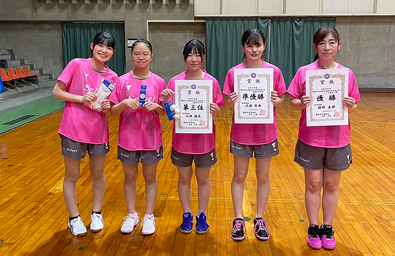 女子卓球部